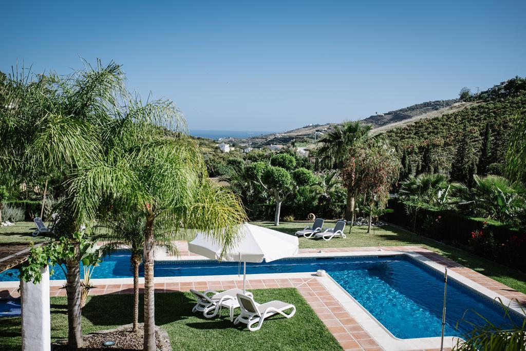 La Perla De Frigiliana Bed & Breakfast Deluxe Værelse billede