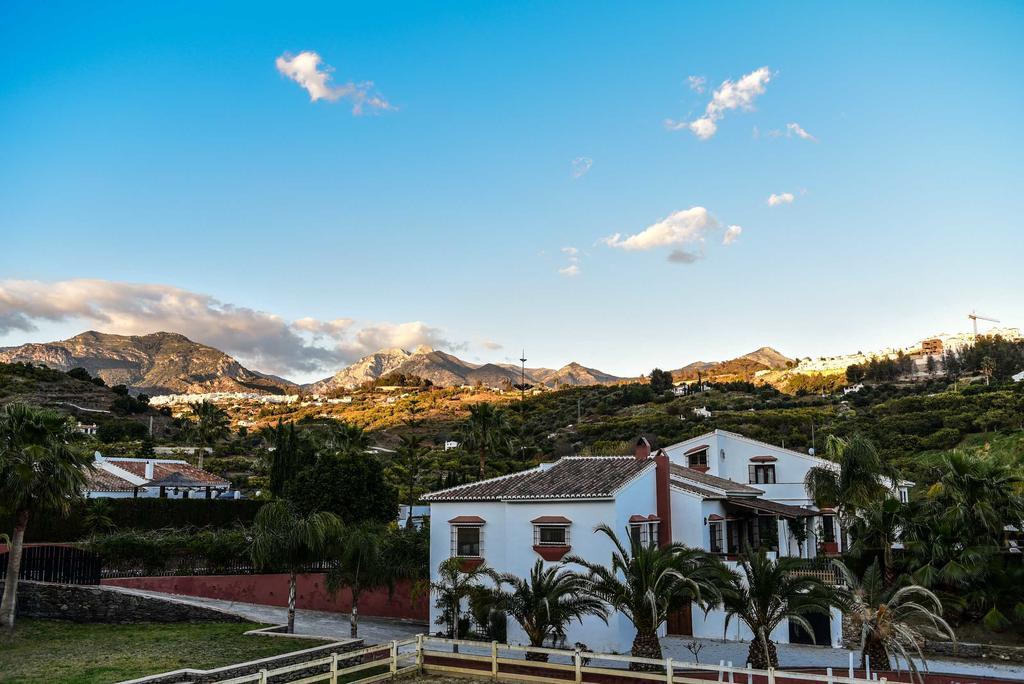 La Perla De Frigiliana Bed & Breakfast Deluxe Eksteriør billede
